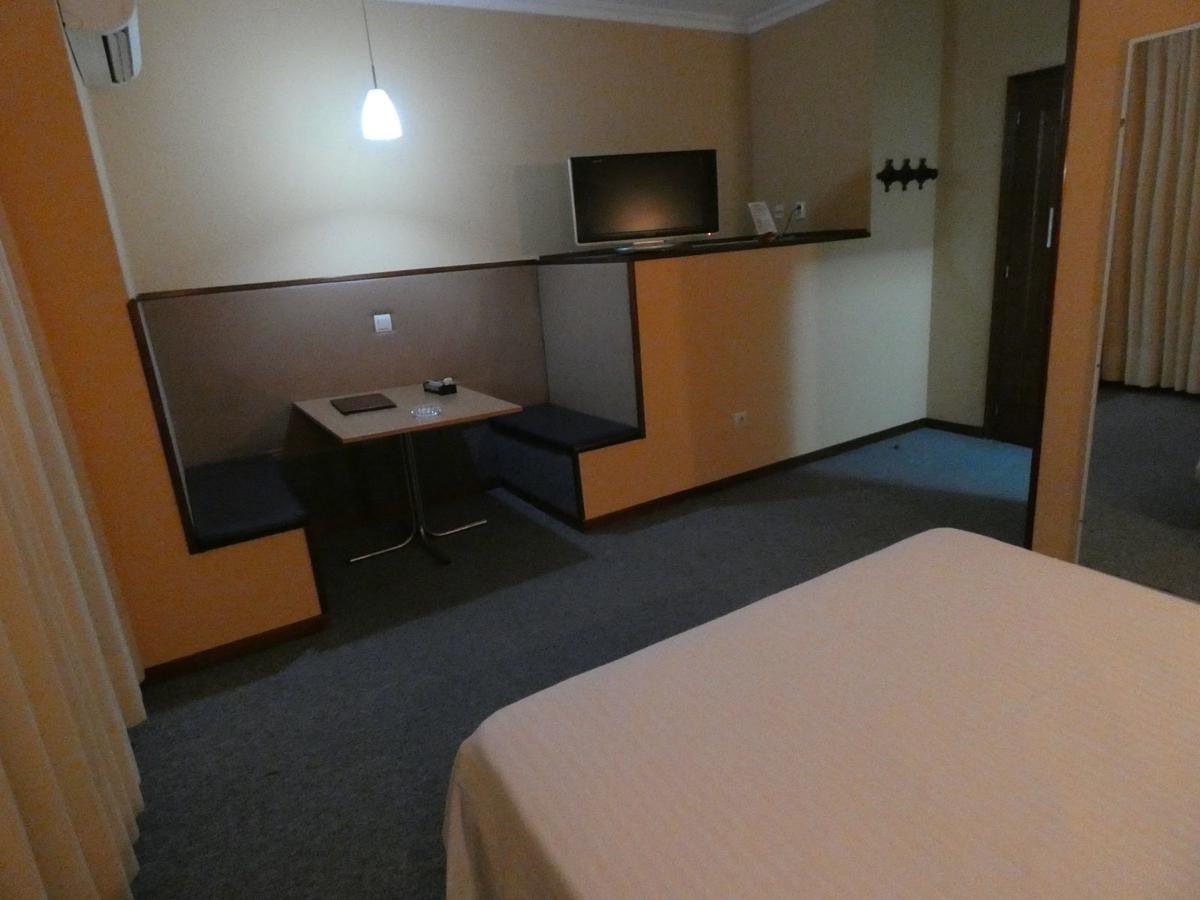 Motel Caldas Caldas De Reis Exteriér fotografie